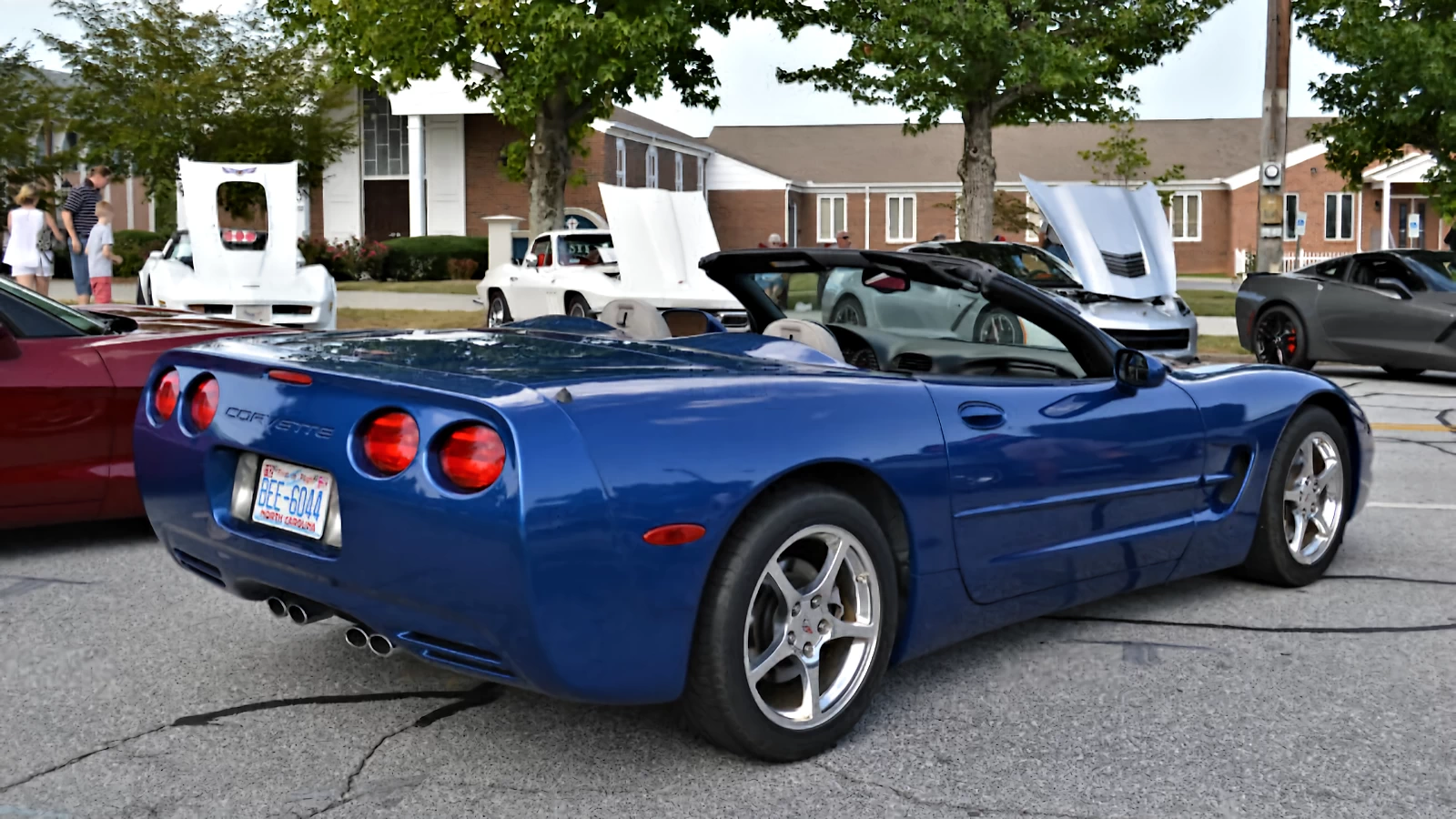 Click to Enlarge-Esc to Close Corvette Generations/C5/C5 2002 Blue Std Rear.webp